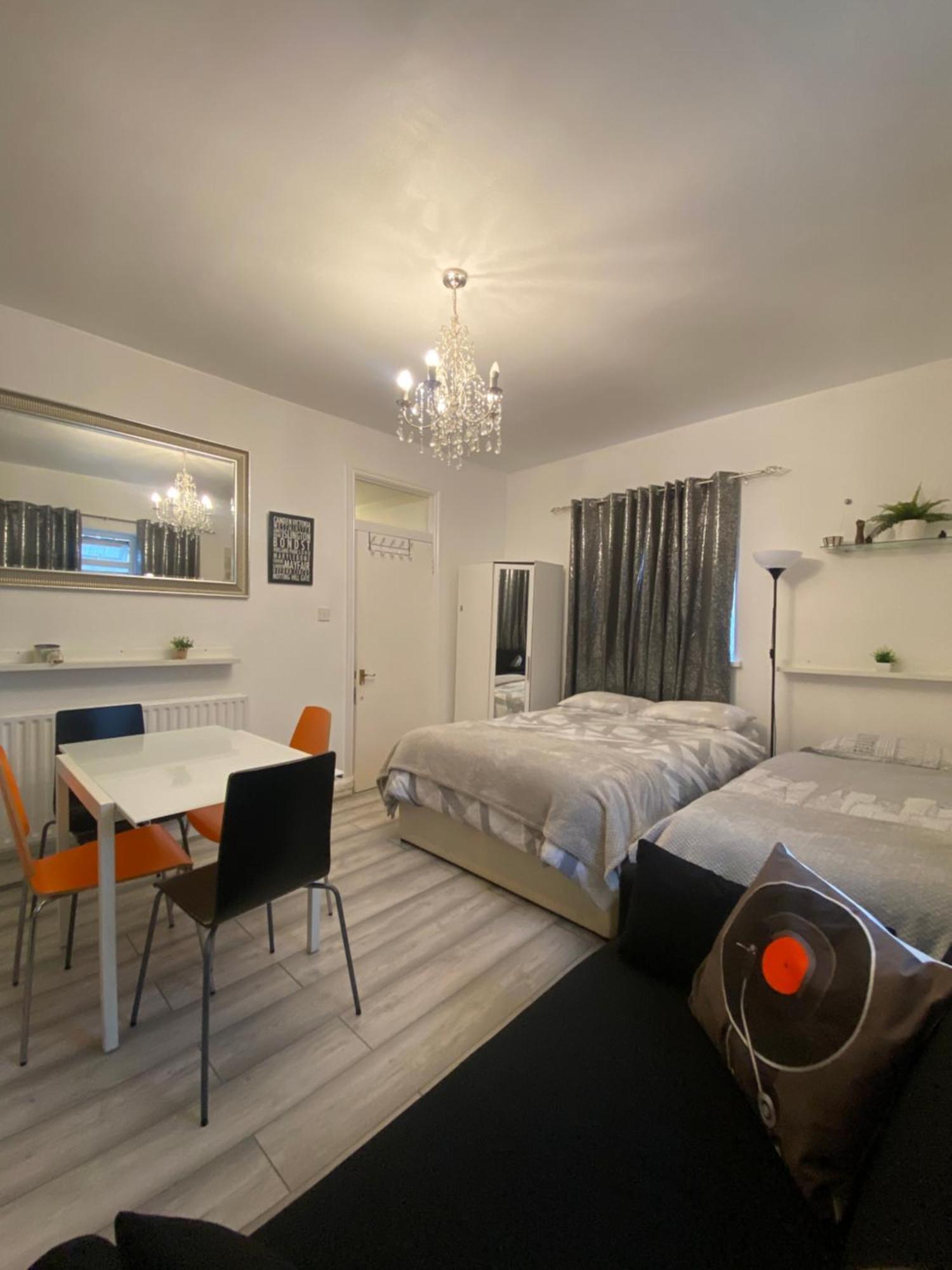 Ferienwohnung Da Giuseppe London Exterior foto