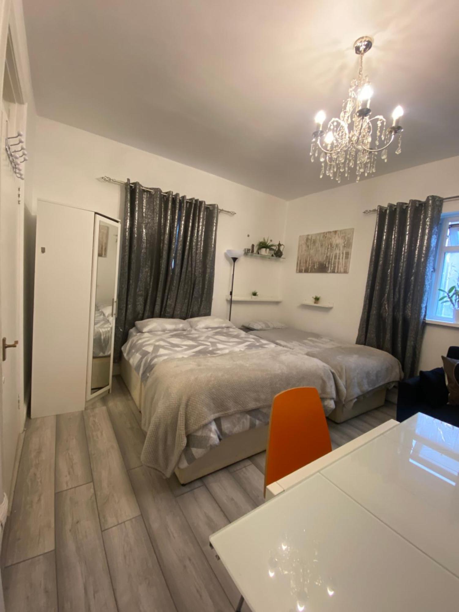 Ferienwohnung Da Giuseppe London Exterior foto